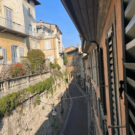 Livinn The Апартаменты *